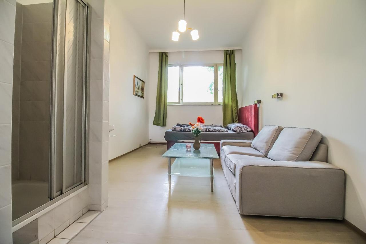 Queen Studio 3p Bs Vienne